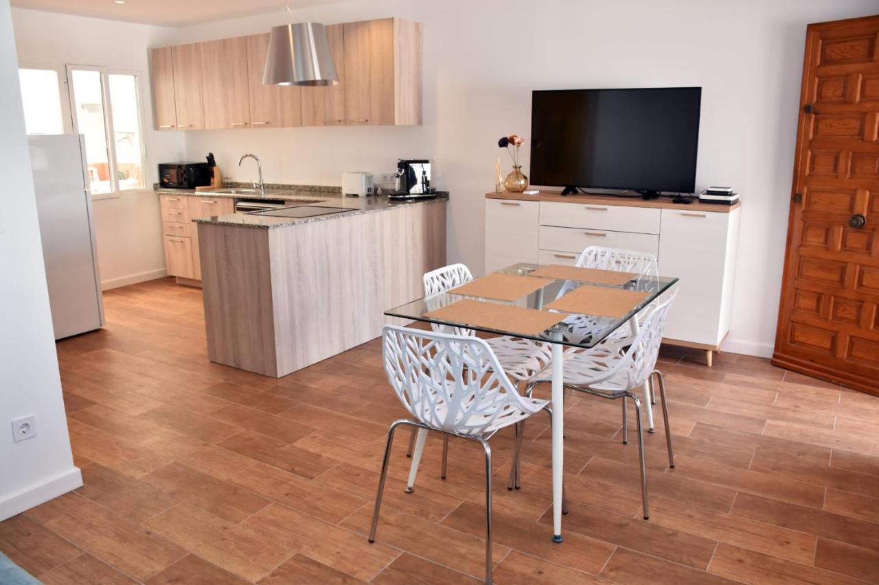 Casa Alex Torrevieja- Holiday House - Con Piscina Comunitaria Ngoại thất bức ảnh